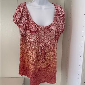 Women's Red and Cream/Yellowish) Patterned Top